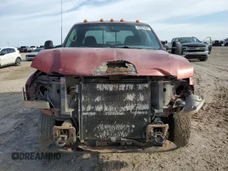2002 Ford F-350 XL с VIN 1FTSW31F02EB77567, выставлен на аукционе Copart как лот 52827805 с пробегом 245 934 миль миль и Списание • Salvage title. История ставок и продаж доступна на DreamBid. Изображение 5.