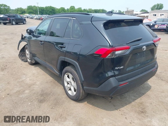 2019 Toyota RAV4 XLE z VIN 2T3P1RFV4KW033276, wystawiony jako IAAI lot #42476344 z przebiegiem 73 247 mil mil oraz . Historia ofert i sprzedaży dostępna na DreamBid. Obrazek 3.