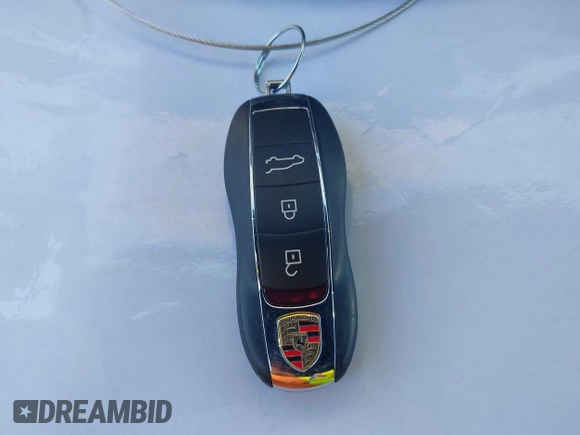 2021 Porsche Macan с VIN WP1AA2A51MLB00523, выставлен на аукционе IAAI как лот 42332562 с пробегом 61 254 миль миль и . История ставок и продаж доступна на DreamBid. Изображение 11.