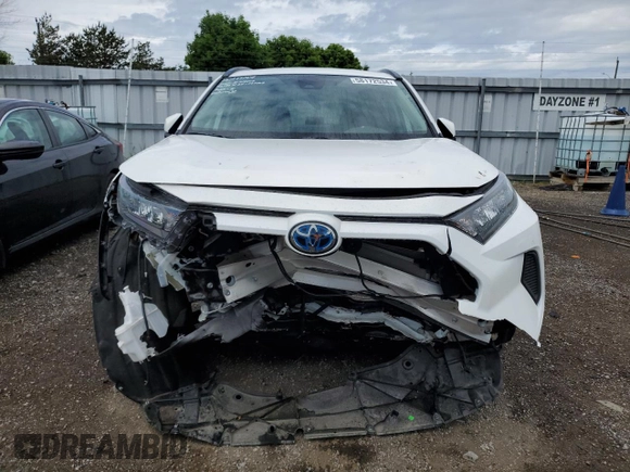 2023 Toyota RAV4 Hybrid XLE Premium with VIN 2T3BWRFV2PW180828, listed as a Copart auction lot 58172534 with 8,428 mi miles and Salvage title. Bid and sale history available at DreamBid. Image 5.