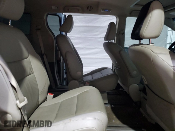 2017 Toyota Sienna XLE с VIN 5TDDZ3DC3HS178281, выставлен на аукционе Copart как лот 56352905 с пробегом 109 156 миль миль и Списание • Salvage title. История ставок и продаж доступна на DreamBid. Изображение 11.