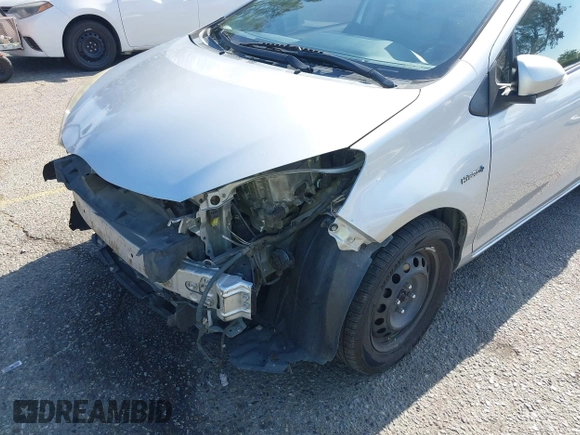 2016 Toyota Prius One with VIN JTDKDTB35G1117843, listed as a IAAI auction lot 42094220 with 275,814 mi miles. Bid and sale history available at carsss.com. Image 6.