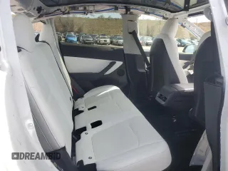 2022 Tesla Model Y Long Range with VIN 7SAYGDEE0NF436885, listed as a Copart auction lot 52101735 with 35,799 mi miles and Salvage Title. Bid and sale history available at carsss.com. Image 11.