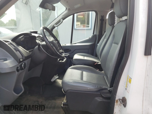 2017 Ford Transit z VIN 1FTYR1YM2HKB27046, wystawiony jako Copart lot #60039105 z przebiegiem 266 045 mil mil oraz Szkoda całkowita • Salvage title. Historia ofert i sprzedaży dostępna na DreamBid. Obrazek 7.