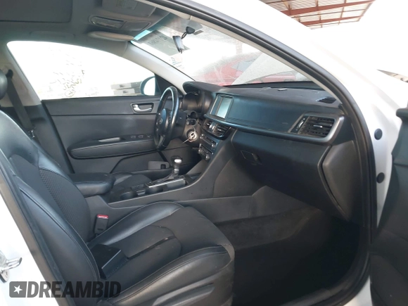 2018 Kia Optima LX with VIN 5XXGT4L30JG236781, listed as a IAAI auction lot 42074861 with 1 mi miles. Bid and sale history available at carsss.com. Image 5.