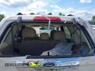 2011 Ford Escape Limited с VIN 1FMCU0EG3BKB23334, выставлен на аукционе IAAI как лот 41883805 с пробегом 201 703 миль миль и . История ставок и продаж доступна на DreamBid. Изображение 12.