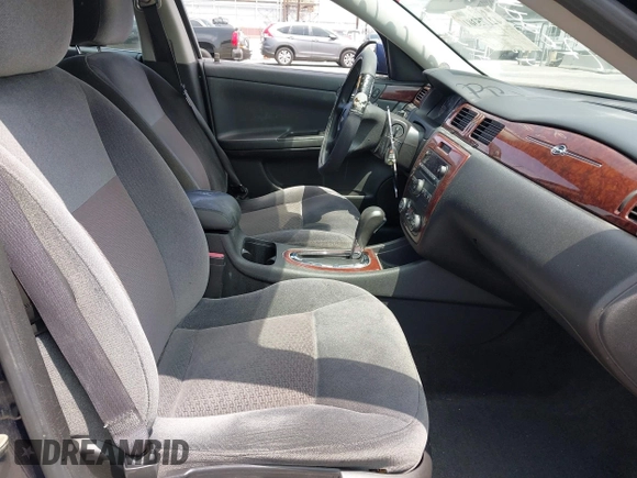 2009 Chevrolet Impala LT with VIN 2G1WT57K191307306, listed as a IAAI auction lot 42175381 with 120,874 mi miles and . Bid and sale history available at DreamBid. Image 5.