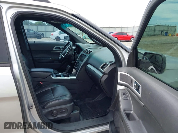 2011 Ford Explorer XLT с VIN 1FMHK7D8XBGA67720, выставлен на аукционе IAAI как лот 42562678 с пробегом 206 824 миль миль и . История ставок и продаж доступна на DreamBid. Изображение 5.