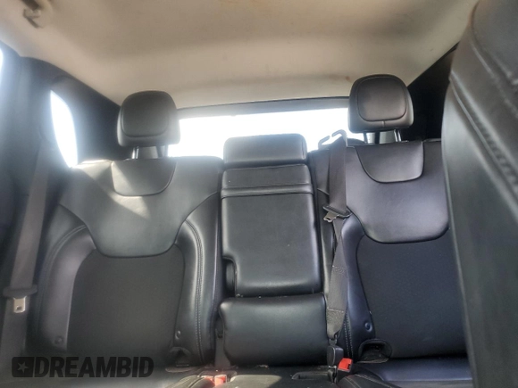 2019 Jeep Cherokee Latitude Plus z VIN 1C4PJLLB2KD313007, wystawiony jako Copart lot #60485245 z przebiegiem 99 929 mil mil oraz Szkoda całkowita • Salvage title. Historia ofert i sprzedaży dostępna na DreamBid. Obrazek 10.