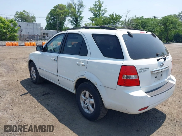 2007 Kia Sorento LX z VIN KNDJC736775722258, wystawiony jako IAAI lot #42409147 z przebiegiem 130 863 mil mil oraz . Historia ofert i sprzedaży dostępna na DreamBid. Obrazek 3.
