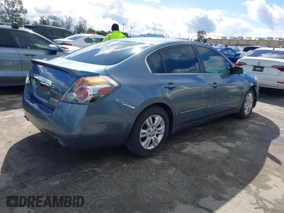 2011 Nissan Altima 2.5 S with VIN 1N4AL2AP6BN432252, listed as a IAAI auction lot 41777738 with 96,416 mi miles. Bid and sale history available at carsss.com. Image 4.