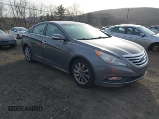 2014 Hyundai Sonata SE with VIN 5NPEC4AC6EH823796, listed as a IAAI auction lot 41783754 with 165,841 mi miles and . Bid and sale history available at DreamBid. Image 1.