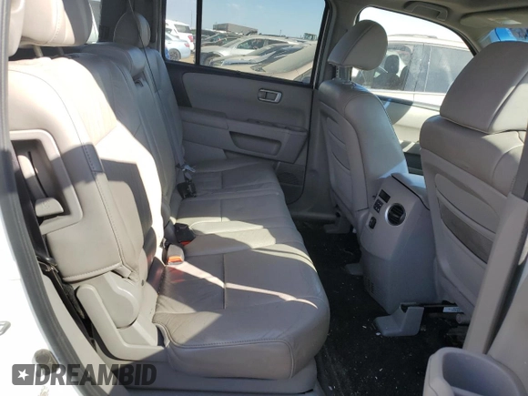 2010 Honda Pilot Touring with VIN 5FNYF3H82AB022596, listed as a Copart auction lot 71893214 with 131,901 mi miles and Salvage Title. Bid and sale history available at DreamBid. Image 11.
