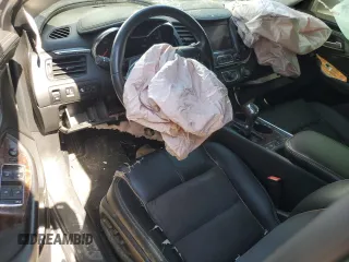 2015 Chevrolet Impala LT z VIN 2G1125S38F9176868, wystawiony jako Copart lot #56656935 z przebiegiem Nie podano mil oraz Szkoda całkowita • Salvage title. Historia ofert i sprzedaży dostępna na DreamBid. Obrazek 8.