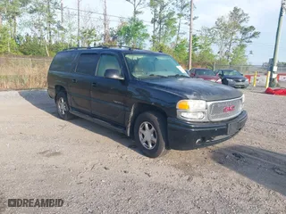 2004 GMC Yukon XL Denali with VIN 1GKFK66U34J144650, listed as a IAAI auction lot 41896406 with 288,344 mi miles. Bid and sale history available at carsss.com. Image 1.