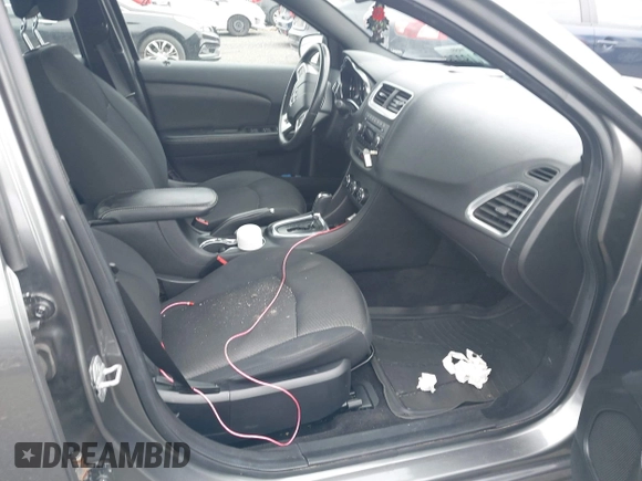 2013 Dodge Avenger SXT with VIN 1C3CDZCB6DN568480, listed as a IAAI auction lot 38104186 with 129,203 mi miles and . Bid and sale history available at DreamBid. Image 5.