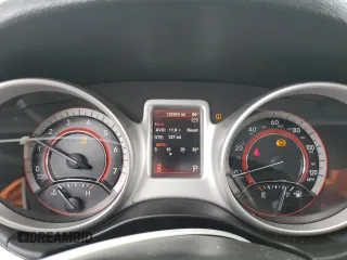 2016 Dodge Journey SXT with VIN 3C4PDCBG8GT127462, listed as a Copart auction lot 49276685 with 128,994 mi miles and Salvage Title. Bid and sale history available at carsss.com. Image 9.
