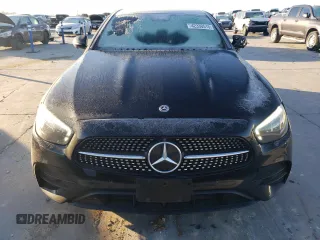 2022 Mercedes-Benz E-Class E 350 with VIN W1KZF8DB3NB053423, listed as a Copart auction lot 42330515 with 52,483 mi miles and Salvage Title. Bid and sale history available at carsss.com. Image 5.
