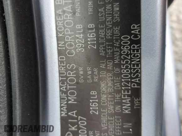 2008 Kia Spectra EX z VIN KNAFE121085529600, wystawiony jako Copart lot #59727105 z przebiegiem 132 306 mil mil oraz Szkoda całkowita • Salvage title. Historia ofert i sprzedaży dostępna na DreamBid. Obrazek 12.