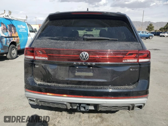 2024 Volkswagen Atlas Peak Edition SE with VIN 1V2CR2CA0RC556421, listed as a Copart auction lot 49862585 with 627 mi miles and Salvage title. Bid and sale history available at DreamBid. Image 6.