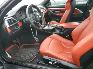 2018 BMW M4 with VIN WBS4Y9C50JAG66739, listed as a Copart auction lot 63795104 with 19,388 mi miles and Salvage Title. Bid and sale history available at carsss.com. Image 7.