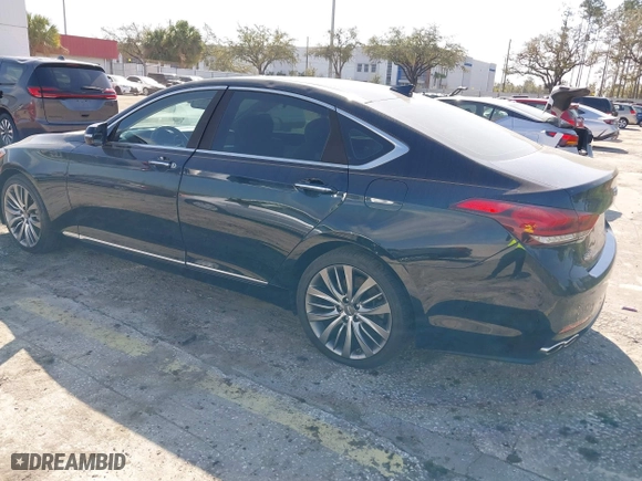 2015 Hyundai Genesis 5.0L with VIN KMHGN4JF0FU081945, listed as a IAAI auction lot 41547186 with 134,956 mi miles. Bid and sale history available at carsss.com. Image 3.