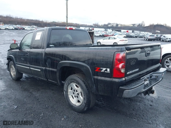 2006 Chevrolet Silverado 1500 LT1 with VIN 1GCEK19B96E136150, listed as a IAAI auction lot 41813575 with 155,860 mi miles. Bid and sale history available at carsss.com. Image 3.