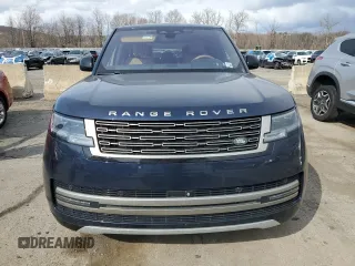 2023 Land Rover Range Rover SE z VIN SALKP9E72PA033643, wystawiony jako Copart lot #49988445 z przebiegiem 35 264 mil mil oraz Szkoda całkowita • Salvage title. Historia ofert i sprzedaży dostępna na DreamBid. Obrazek 5.