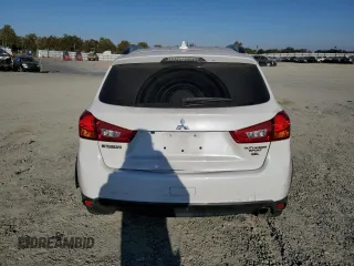 2017 Mitsubishi Outlander SEL с VIN JA4AP4AW8HZ016703, выставлен на аукционе Copart как лот 76070824 с пробегом 102 796 миль миль и Списание • Salvage title. История ставок и продаж доступна на DreamBid. Изображение 6.