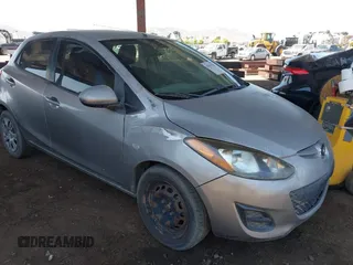 2011 Mazda 2 Sport с VIN JM1DE1HY4B0128909, выставлен на аукционе IAAI как лот 42555703 с пробегом 197 859 миль миль и . История ставок и продаж доступна на DreamBid. Изображение 1.