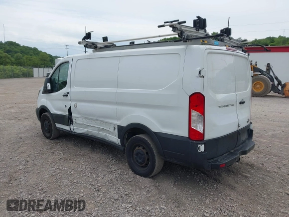 2019 Ford Transit z VIN 1FTYR1YG3KKB67475, wystawiony jako IAAI lot #42293822 z przebiegiem 125 529 mil mil oraz . Historia ofert i sprzedaży dostępna na DreamBid. Obrazek 3.