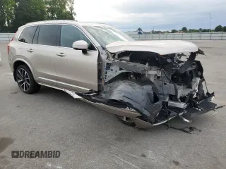 2024 Volvo XC90 Plus Bright Theme z VIN YV4062PE9R1169336, wystawiony jako Copart lot #56022465 z przebiegiem 8 129 mil mil oraz Szkoda całkowita • Salvage title. Historia ofert i sprzedaży dostępna na DreamBid. Obrazek 4.