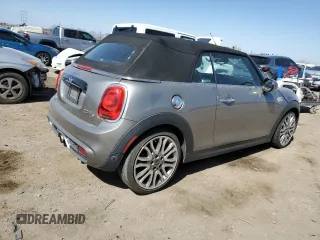 2016 MINI Convertible S with VIN WMWWG9C58G3A91318, listed as a Copart auction lot 46162435 with 30,643 mi miles and Salvage title. Bid and sale history available at DreamBid. Image 3.