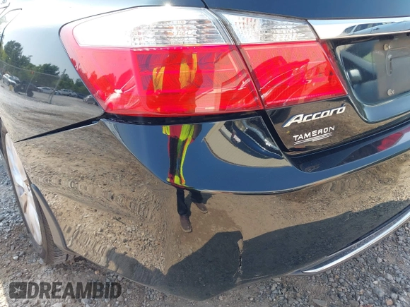 2015 Honda Accord EX-L с VIN 1HGCR2F82FA027345, выставлен на аукционе IAAI как лот 42410979 с пробегом 152 479 миль миль и . История ставок и продаж доступна на DreamBid. Изображение 6.