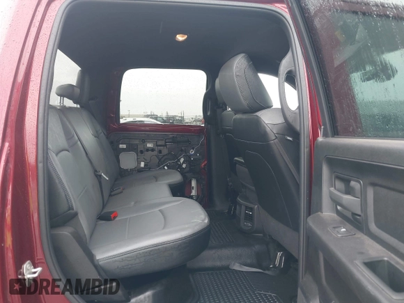 2024 Ram 2500 Tradesman с VIN 3C6UR5CL3RG101964, выставлен на аукционе IAAI как лот 41500932 с пробегом 15 087 миль миль и . История ставок и продаж доступна на DreamBid. Изображение 8.