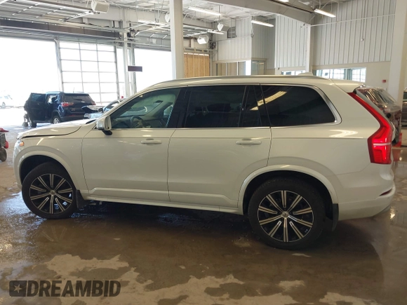 2022 Volvo XC90 Momentum with VIN YV4102PK8N1783915, listed as a IAAI auction lot 41668867 with 72,756 mi miles. Bid and sale history available at carsss.com. Image 15.