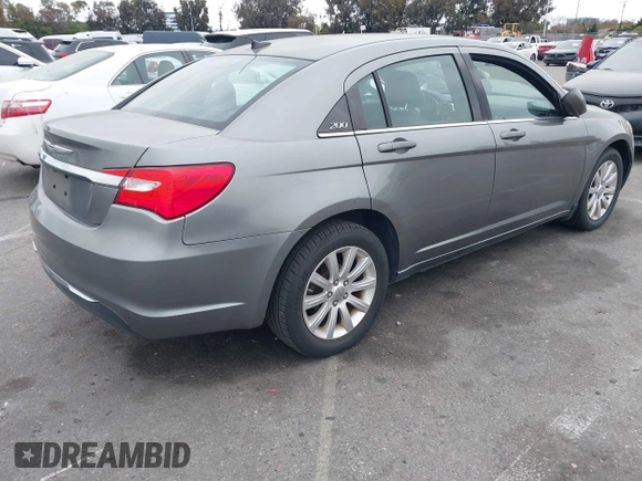 2012 Chrysler 200 Touring with VIN 1C3CCBBB6CN206059, listed as a IAAI auction lot 41882286 with 77,930 mi miles. Bid and sale history available at carsss.com. Image 4.