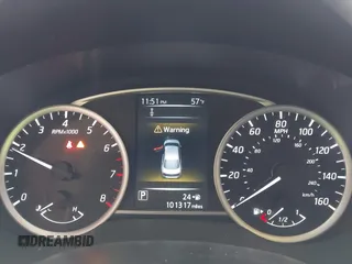 2018 Nissan Sentra S z VIN 3N1AB7AP8JY336041, wystawiony jako IAAI lot #42341452 z przebiegiem 101 317 mil mil oraz . Historia ofert i sprzedaży dostępna na DreamBid. Obrazek 7.