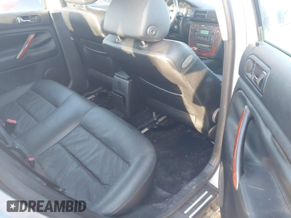 2004 Volkswagen Passat GLX with VIN WVWRH63B34P057015, listed as a IAAI auction lot 41659722 with 114,225 mi miles and . Bid and sale history available at DreamBid. Image 8.