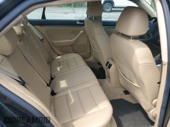 2007 Volkswagen Jetta Wolfsburg Edition with VIN 3VWEF71K27M202338, listed as a Copart auction lot 62965685 with 153,138 mi miles and Clean title. Bid and sale history available at DreamBid. Image 10.