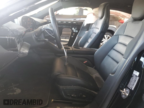 2022 Porsche Taycan 4 z VIN WP0BA2Y11NSA67171, wystawiony jako Copart lot #59885844 z przebiegiem 22 760 mil mil oraz Szkoda całkowita • Salvage title. Historia ofert i sprzedaży dostępna na DreamBid. Obrazek 7.