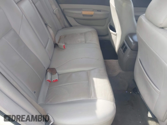 2008 Chrysler 300 Limited with VIN 2C3KA33G98H172006, listed as a IAAI auction lot 41445953 with 183,451 mi miles and . Bid and sale history available at DreamBid. Image 8.