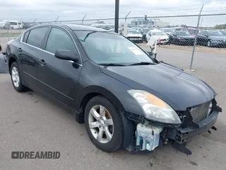 2009 Nissan Altima SL with VIN 1N4AL21E19N423886, listed as a IAAI auction lot 42136324 with 168,114 mi miles and . Bid and sale history available at carsss.com. Image 1.