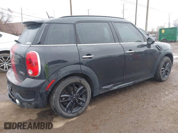 2012 MINI Countryman S with VIN WMWZC3C55CWM26367, listed as a IAAI auction lot 41839371 with 113,577 mi miles and . Bid and sale history available at DreamBid. Image 4.