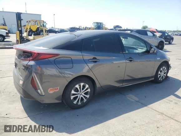 2020 Toyota Prius LE z VIN JTDKARFP6L3138529, wystawiony jako Copart lot #60039375 z przebiegiem 104 277 mil mil oraz Szkoda całkowita • Salvage title. Historia ofert i sprzedaży dostępna na DreamBid. Obrazek 3.