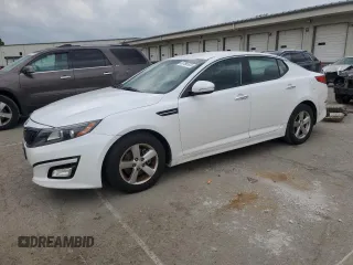 2015 Kia Optima LX z VIN 5XXGM4A70FG488749, wystawiony jako Copart lot #57395825 z przebiegiem 176 592 mil mil oraz Szkoda całkowita • Salvage title. Historia ofert i sprzedaży dostępna na DreamBid. Obrazek 1.