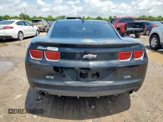 2011 Chevrolet Camaro 1LT with VIN 2G1FB1ED4B9156503, listed as a Copart auction lot 61058615 with 258,287 mi miles and Clean title. Bid and sale history available at DreamBid. Image 6.