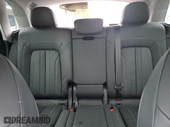 2025 Audi Q5 Premium Plus with VIN WA1BBAFY6S2009213, listed as a Copart auction lot 62832425 with 6,053 mi miles and Salvage title. Bid and sale history available at DreamBid. Image 10.