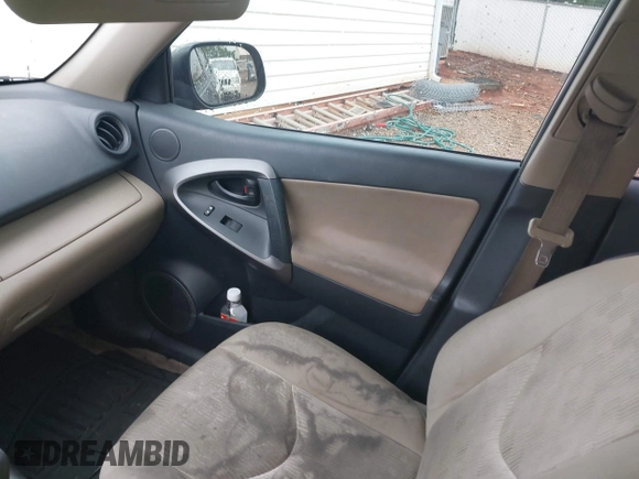 2012 Toyota RAV4 with VIN 2T3ZF4DVXCW151107, listed as a IAAI auction lot 42101226 with 194,988 mi miles. Bid and sale history available at carsss.com. Image 5.