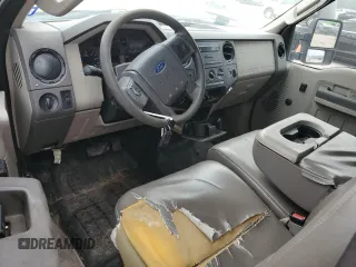 2008 Ford F-250 XL with VIN 1FTSX20518EA44812, listed as a Copart auction lot 49331275 with 102,304 mi miles and Salvage title. Bid and sale history available at DreamBid. Image 8.